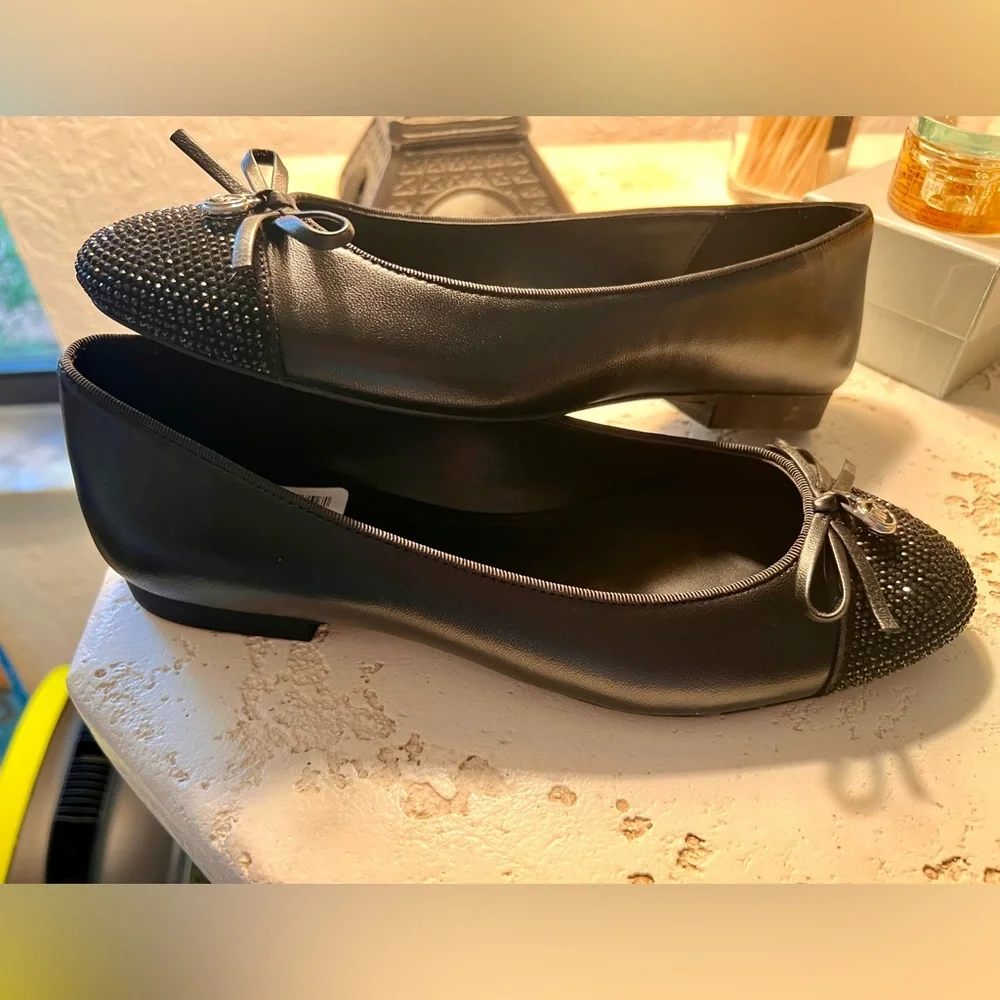 NWT Michael Kors Claudia Flex Black Leather Rhinestone Ballet Flat, Size 7.5